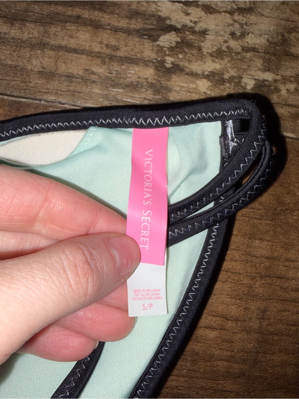 Victoria’s Secret Racerback Triangle Bikini Top Size Small - Picture 3 of 3